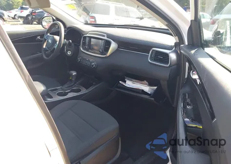 2019 Kia Sorento 2.4L Lx z USA, uszkodzony, nr VIN 5XYPG4A30KG562617